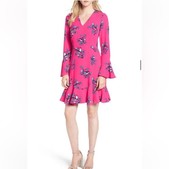 Draper James Magnolia Mockingbird Bell Sleeve A-Line Dress Size 10 Tulip Hem - Picture 1 of 6